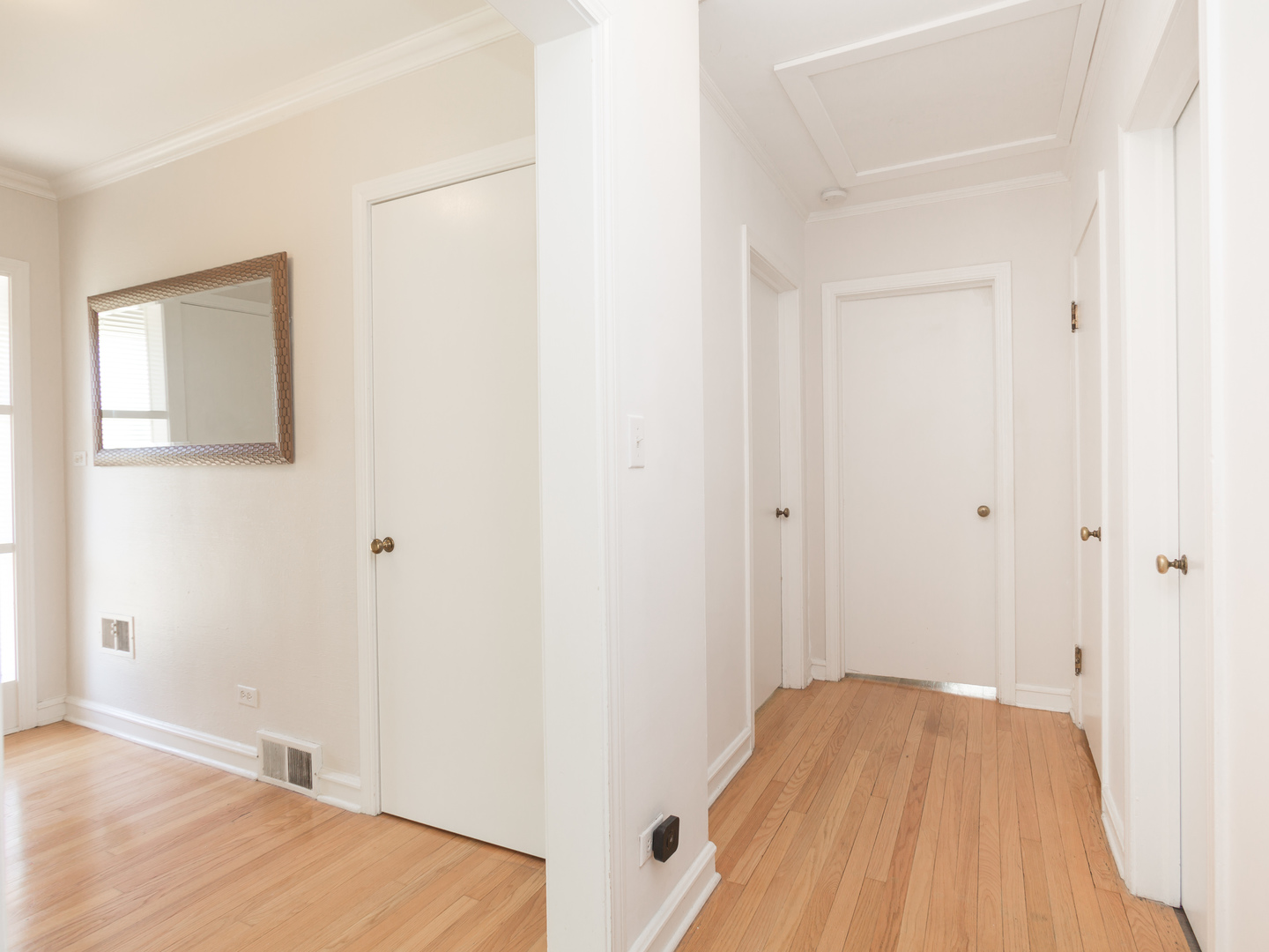 817 S ARLINGTON HEIGHTS Road