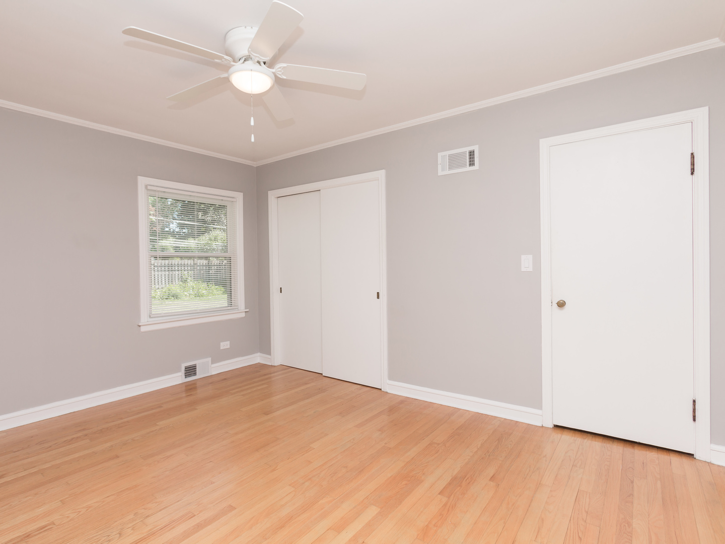 817 S ARLINGTON HEIGHTS Road