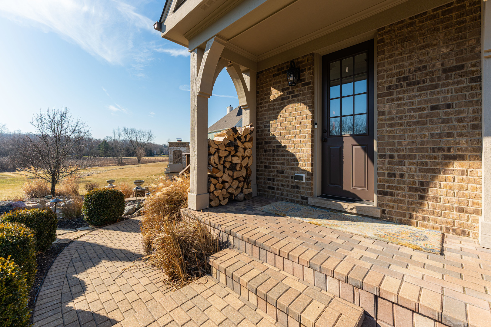39W161 Longmeadow Lane