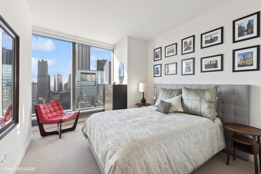 60 E Monroe Street Unit: 4504