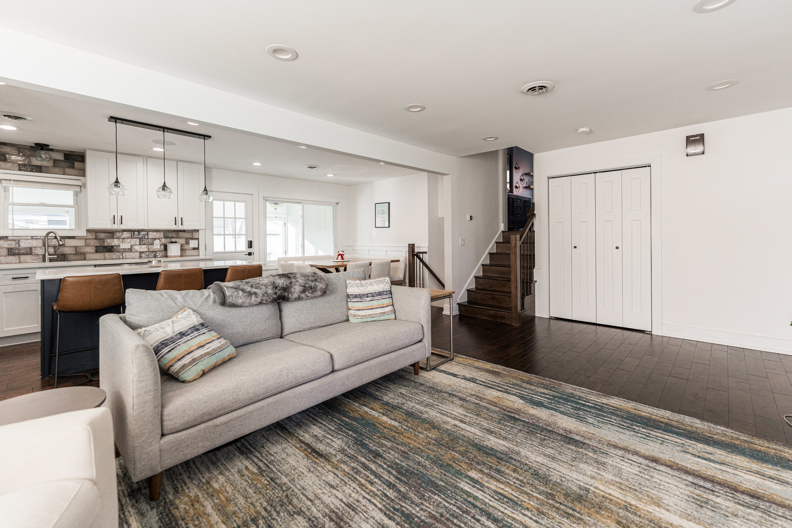 460 S Princeton Avenue