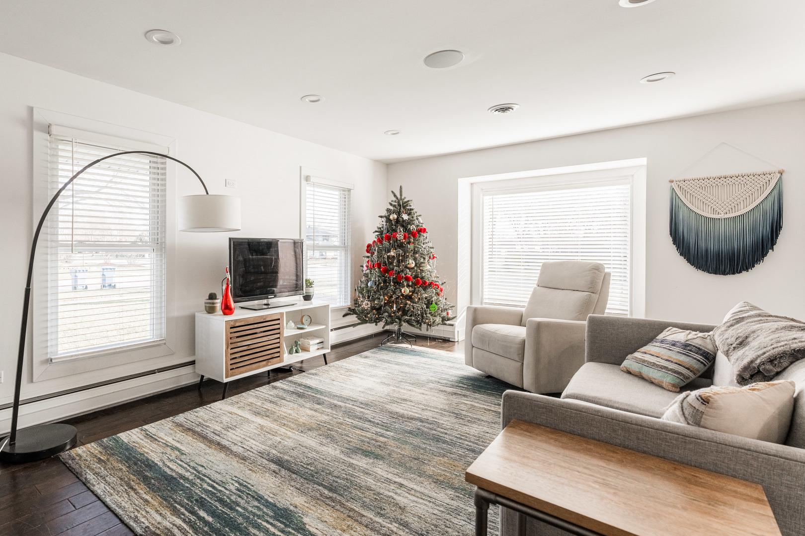 460 S Princeton Avenue