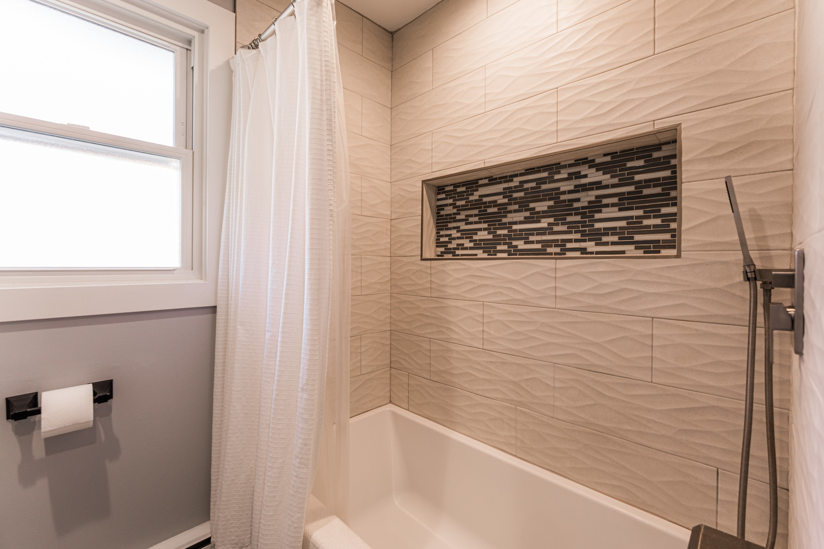 460 S Princeton Avenue