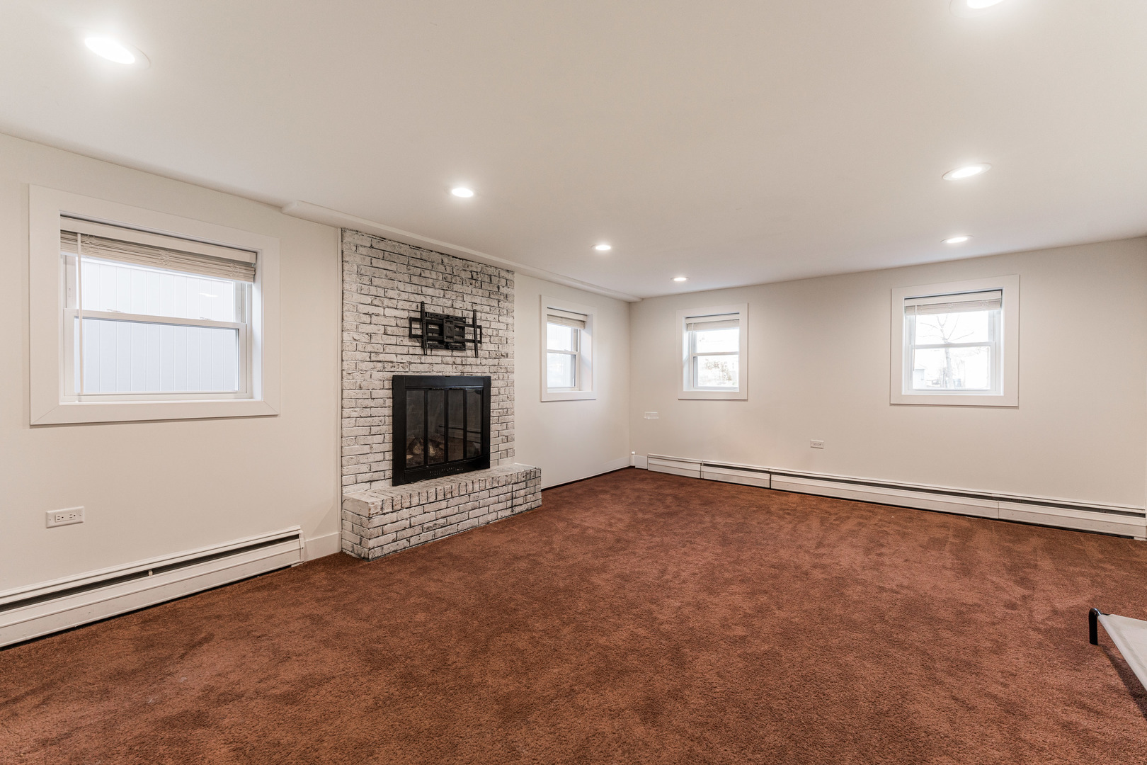 460 S Princeton Avenue