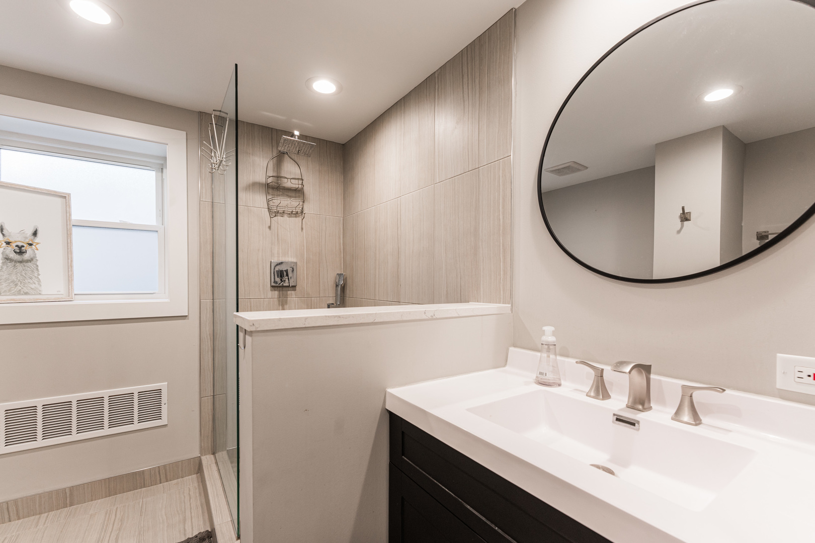 460 S Princeton Avenue