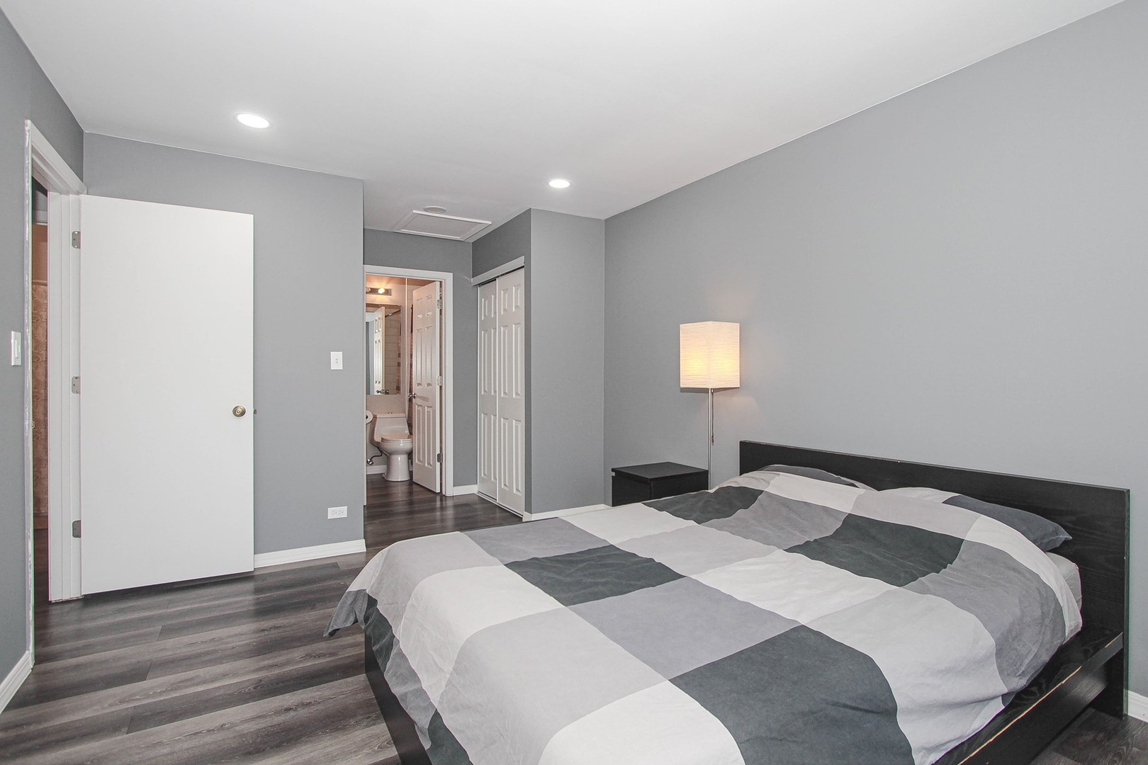 325 Grissom Court Unit: 325