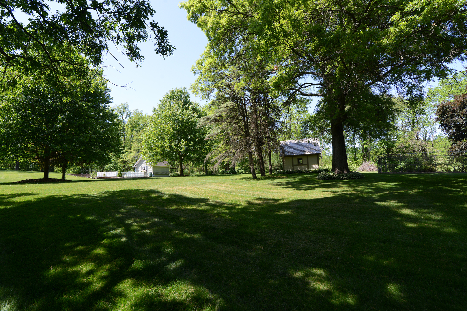 41W586 Golden Oaks Lane