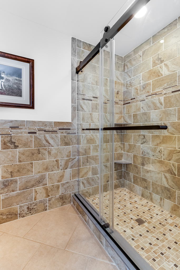 41W586 Golden Oaks Lane