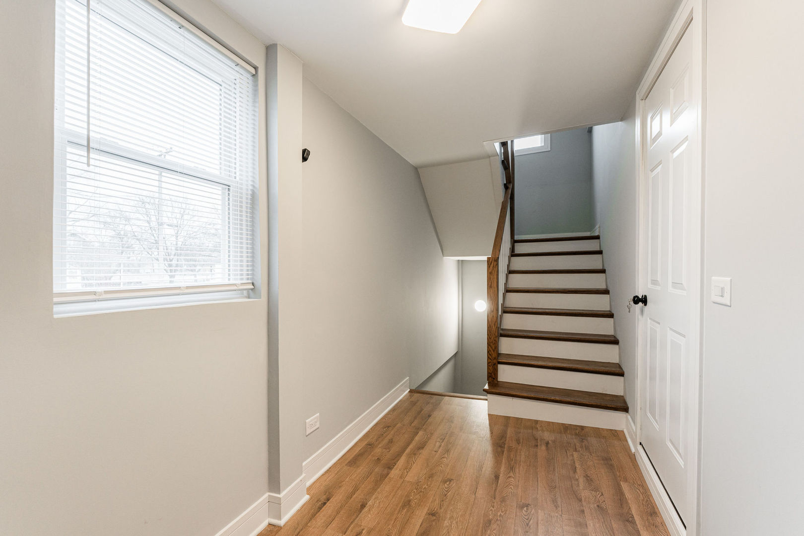 6453 S Hamilton Avenue