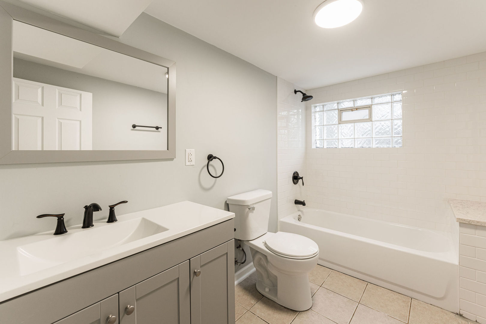 6453 S Hamilton Avenue