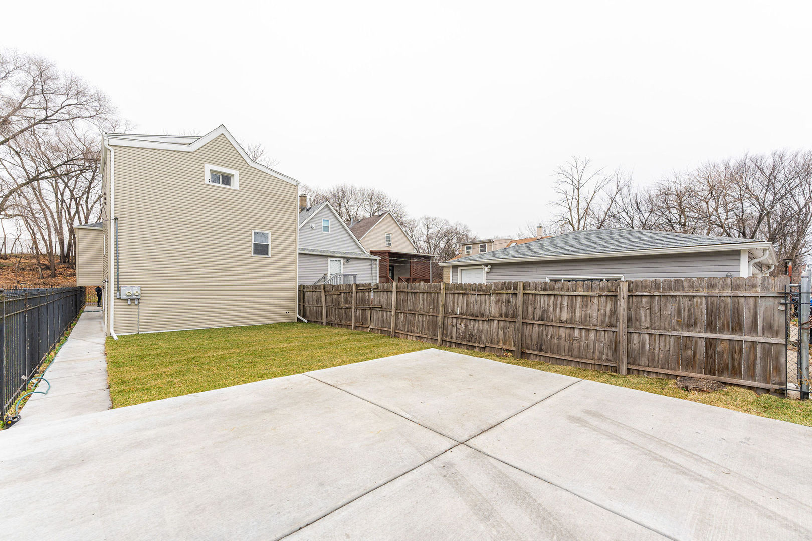 6453 S Hamilton Avenue