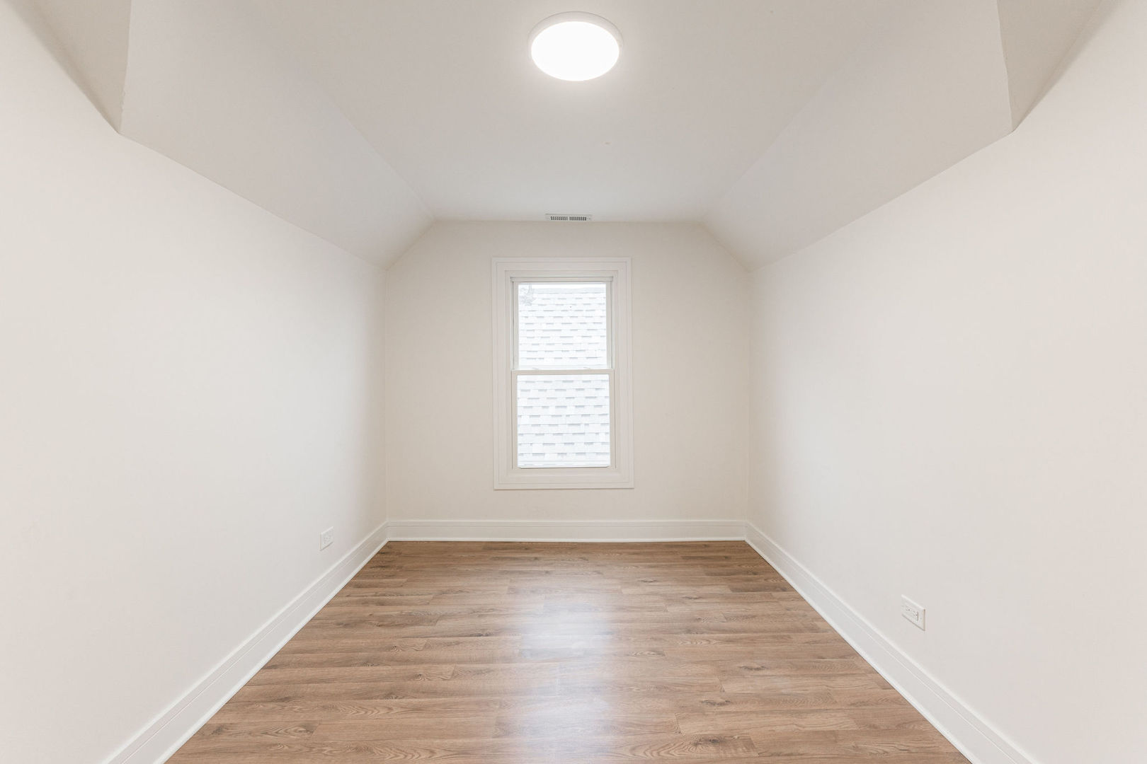 6453 S Hamilton Avenue