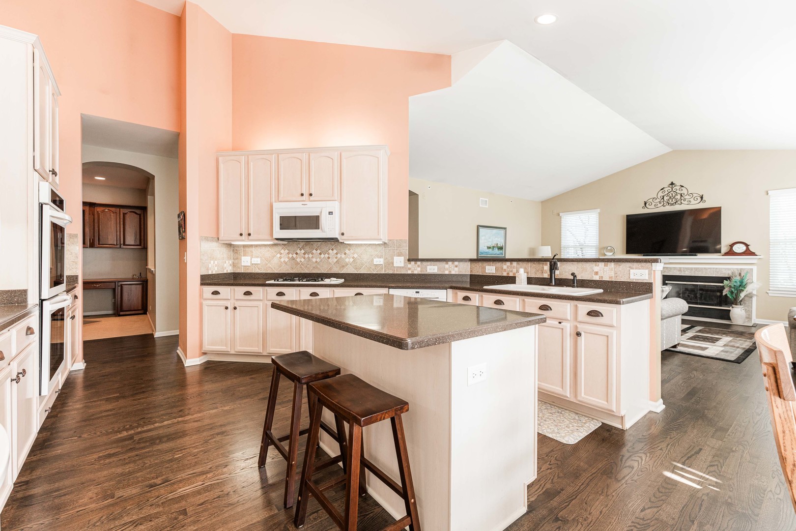 1365 Mallard Lane