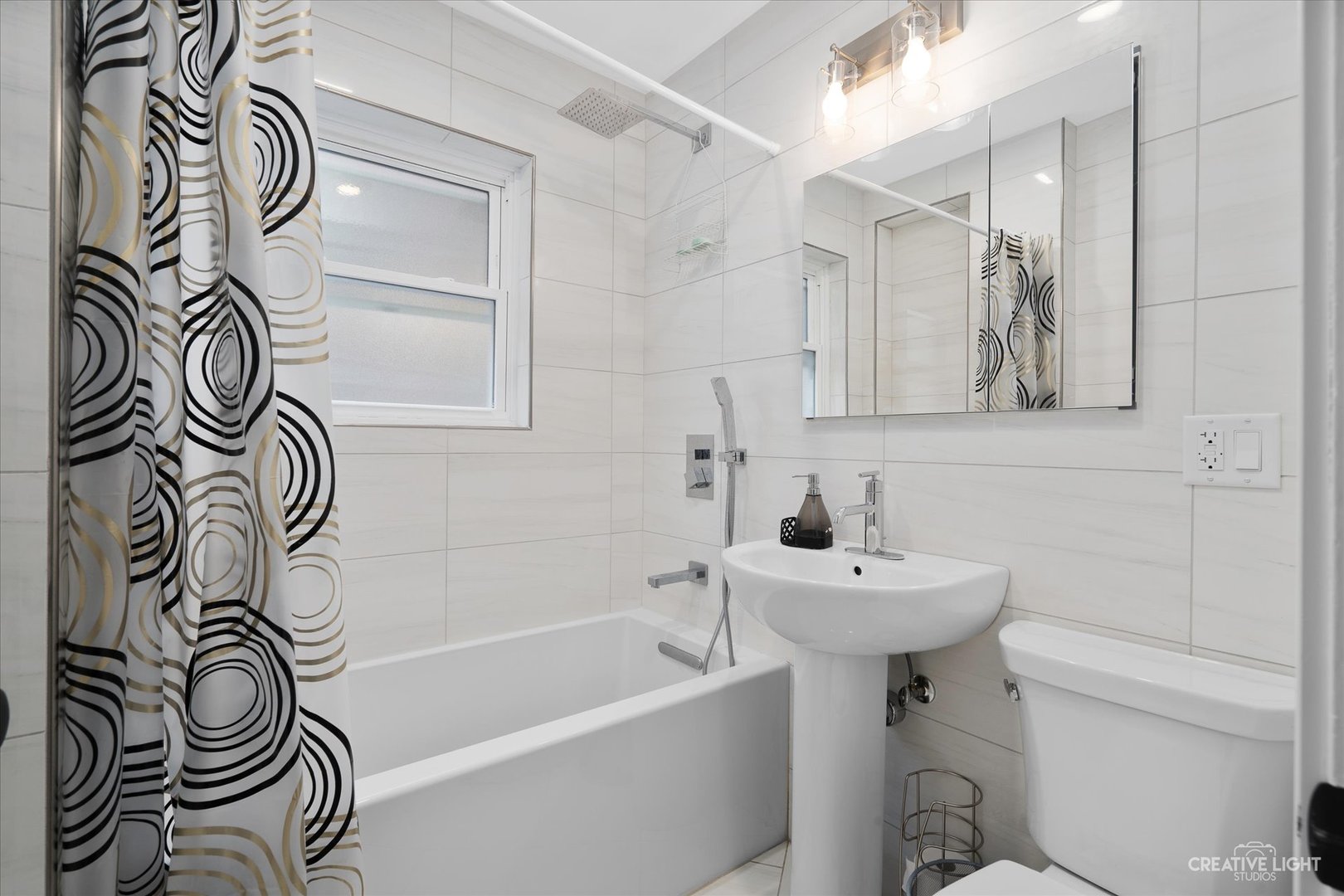 5940 N Virginia Avenue