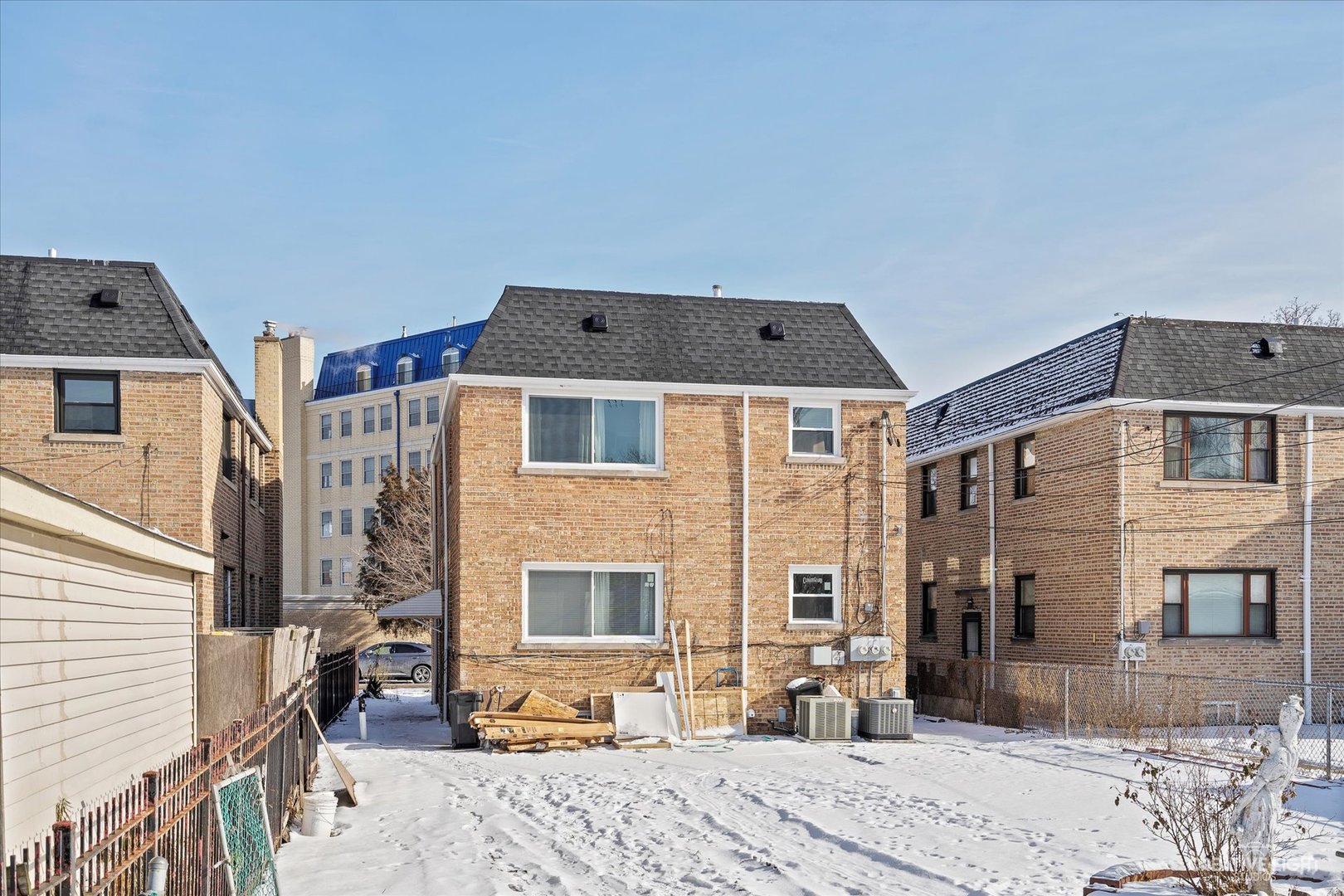 5940 N Virginia Avenue