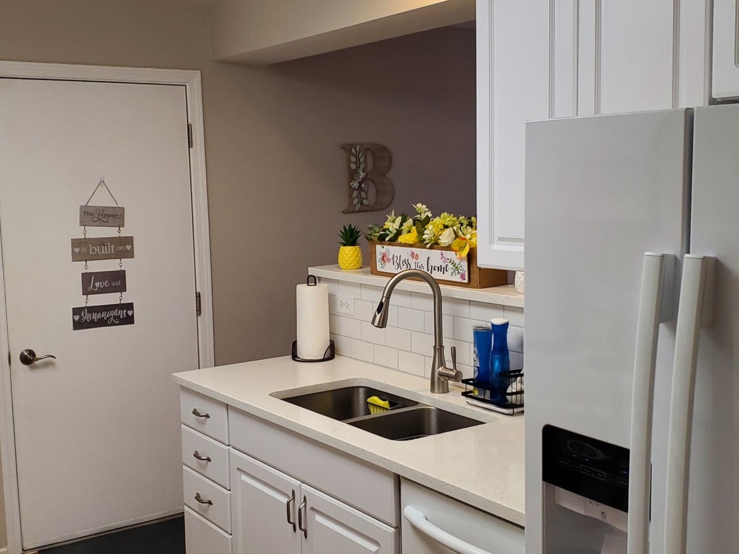 1631 Columbia Circle