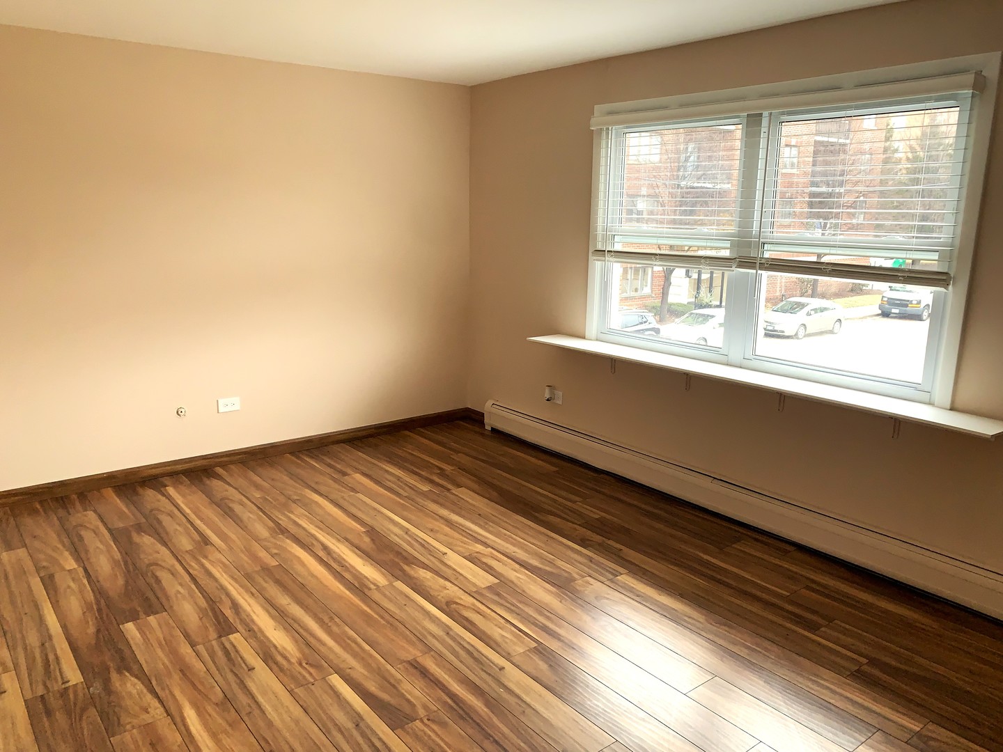 1211 Brown Street Unit: 2B