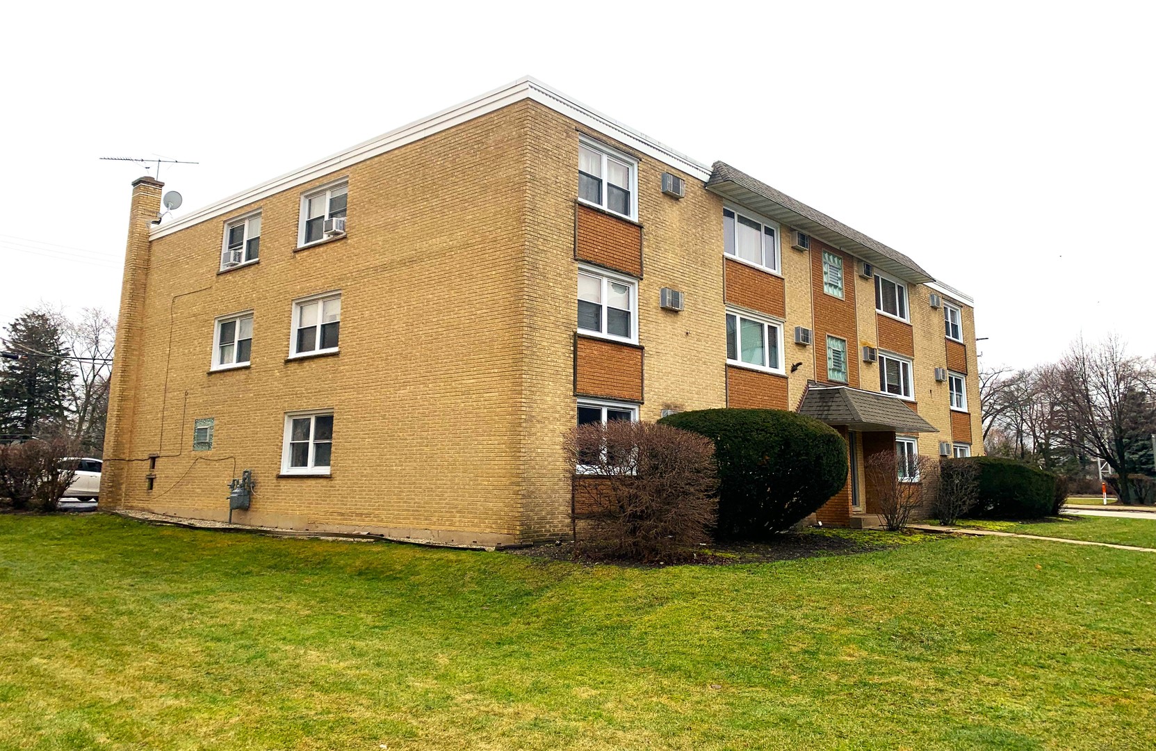 1211 Brown Street Unit: 2B