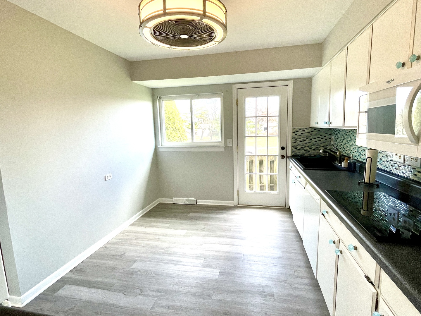 3130 Woodridge Drive