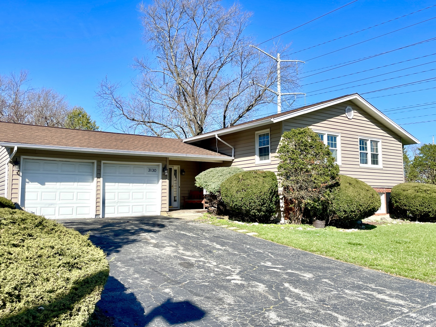 3130 Woodridge Drive