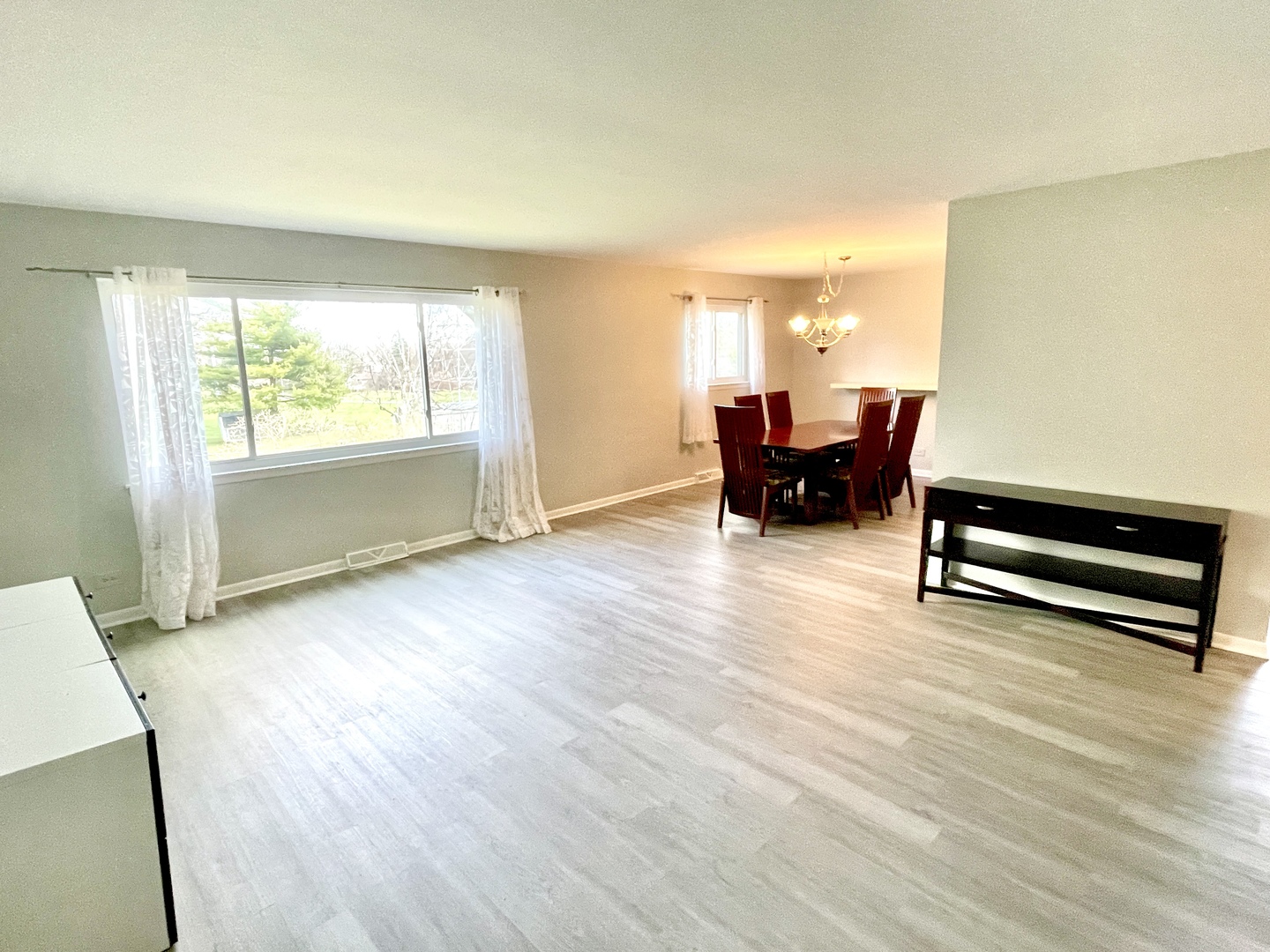 3130 Woodridge Drive