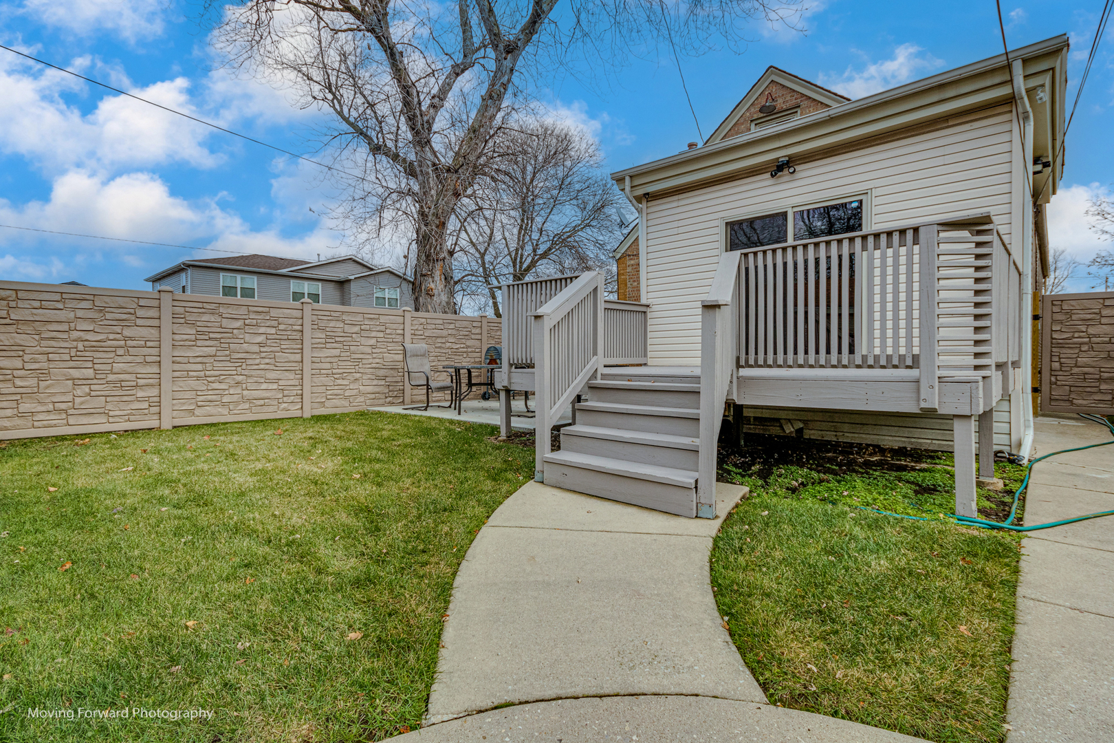 8900 S East End Avenue