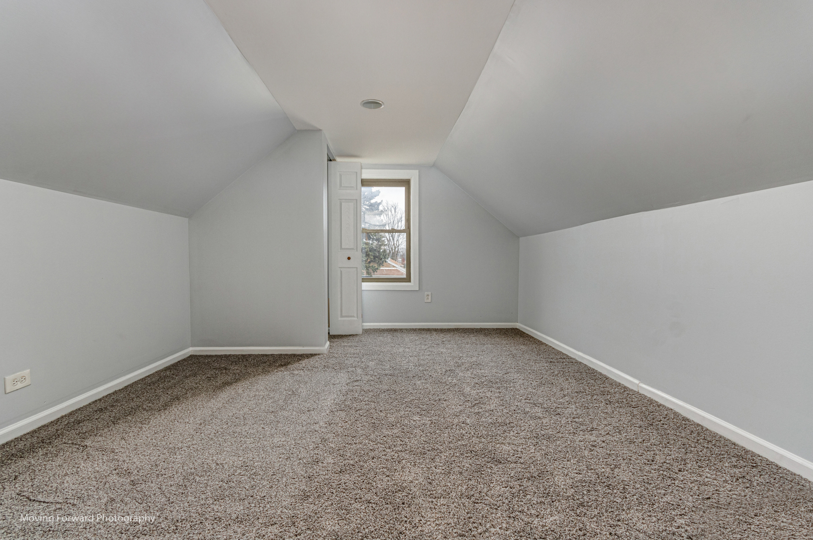 8900 S East End Avenue