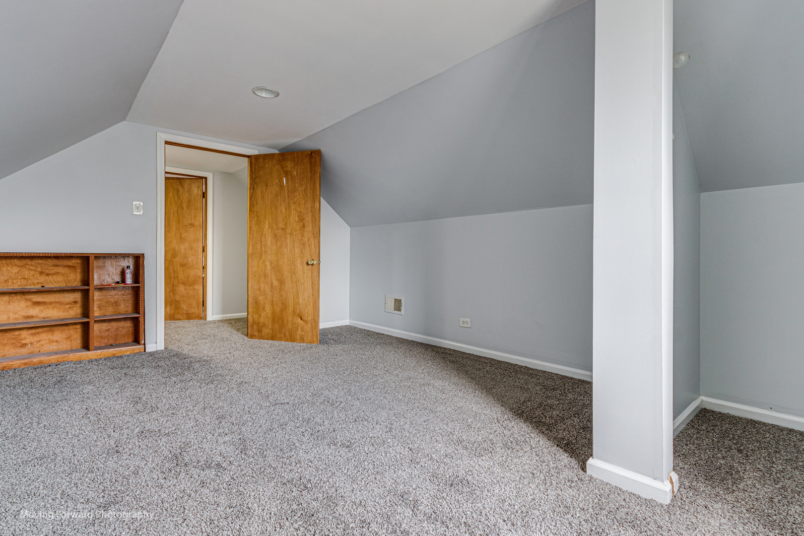 8900 S East End Avenue