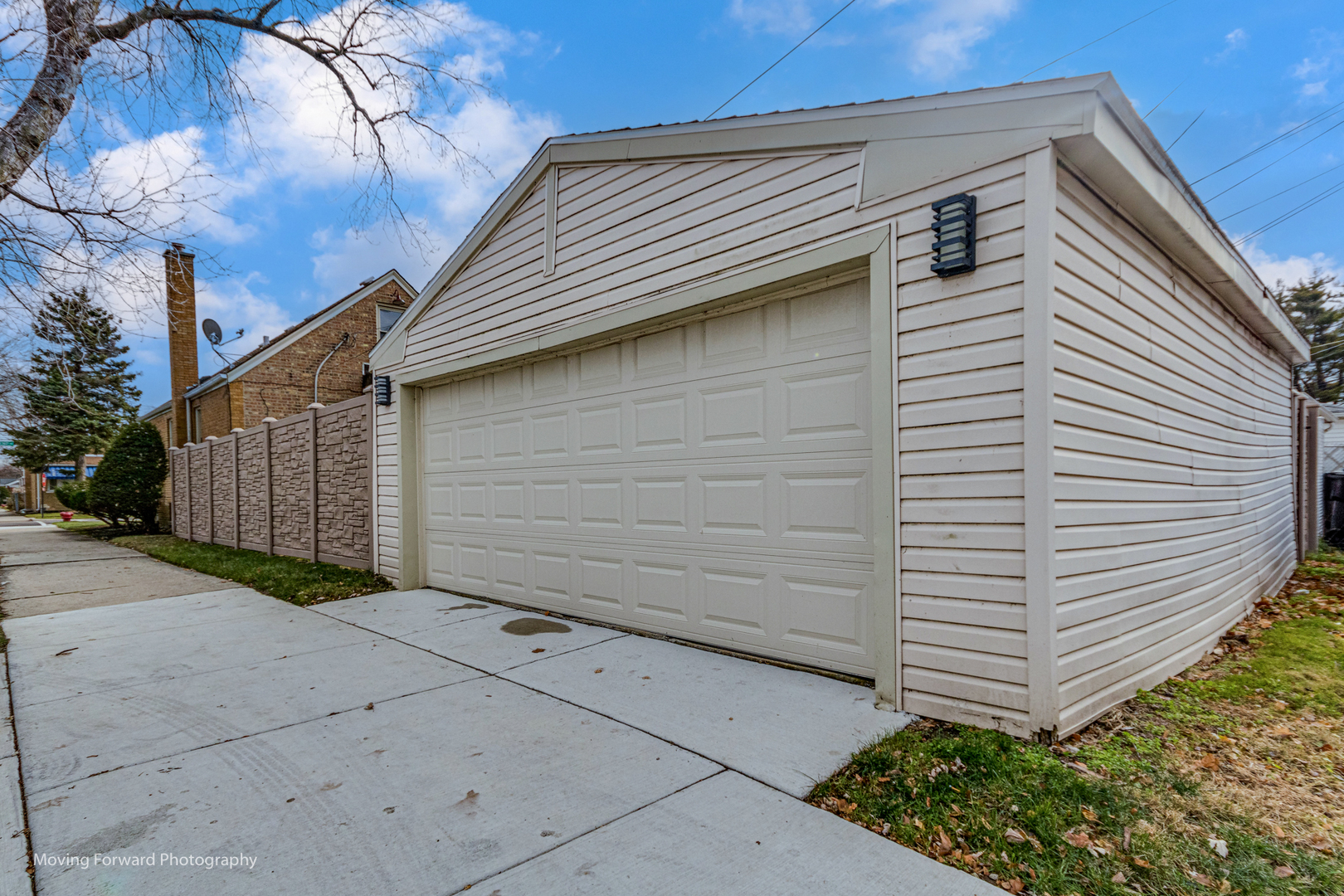 8900 S East End Avenue