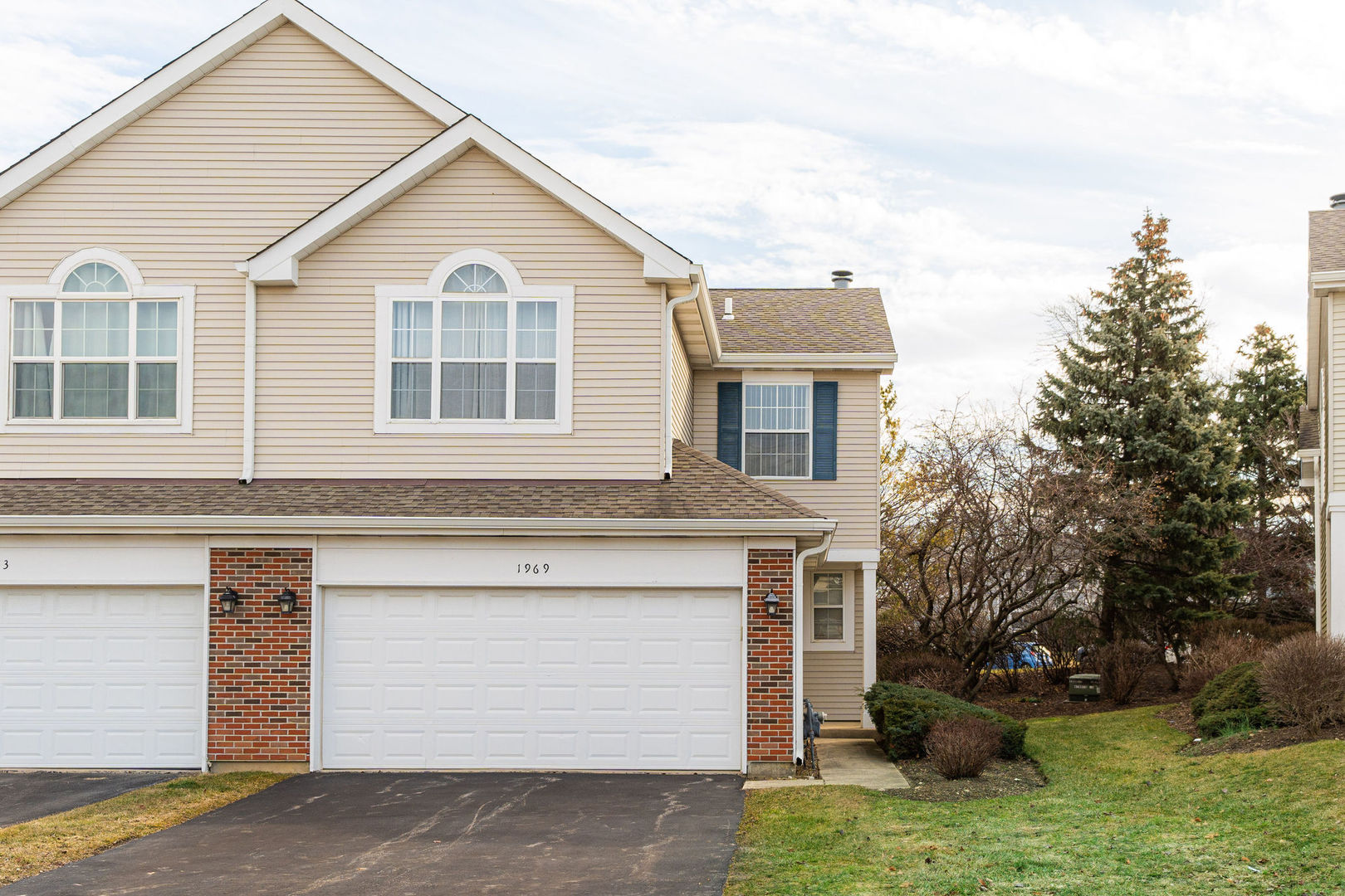 1969 Blackberry Lane