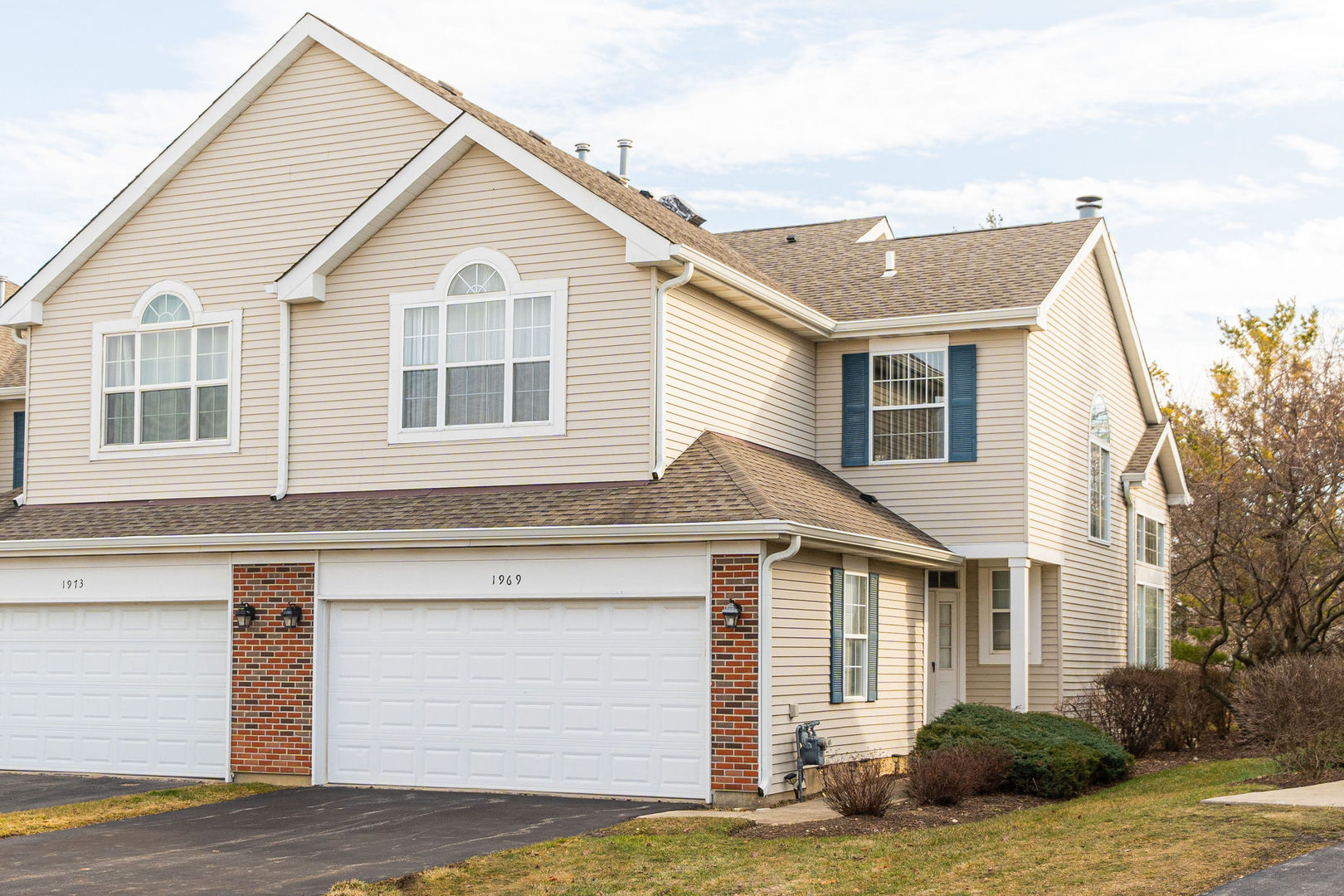 1969 Blackberry Lane