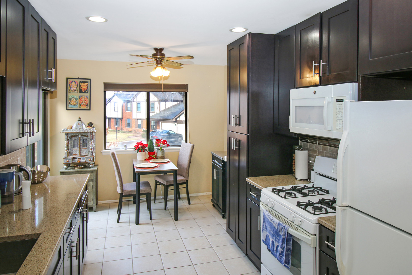 1374 7 Pines Road Unit: A2