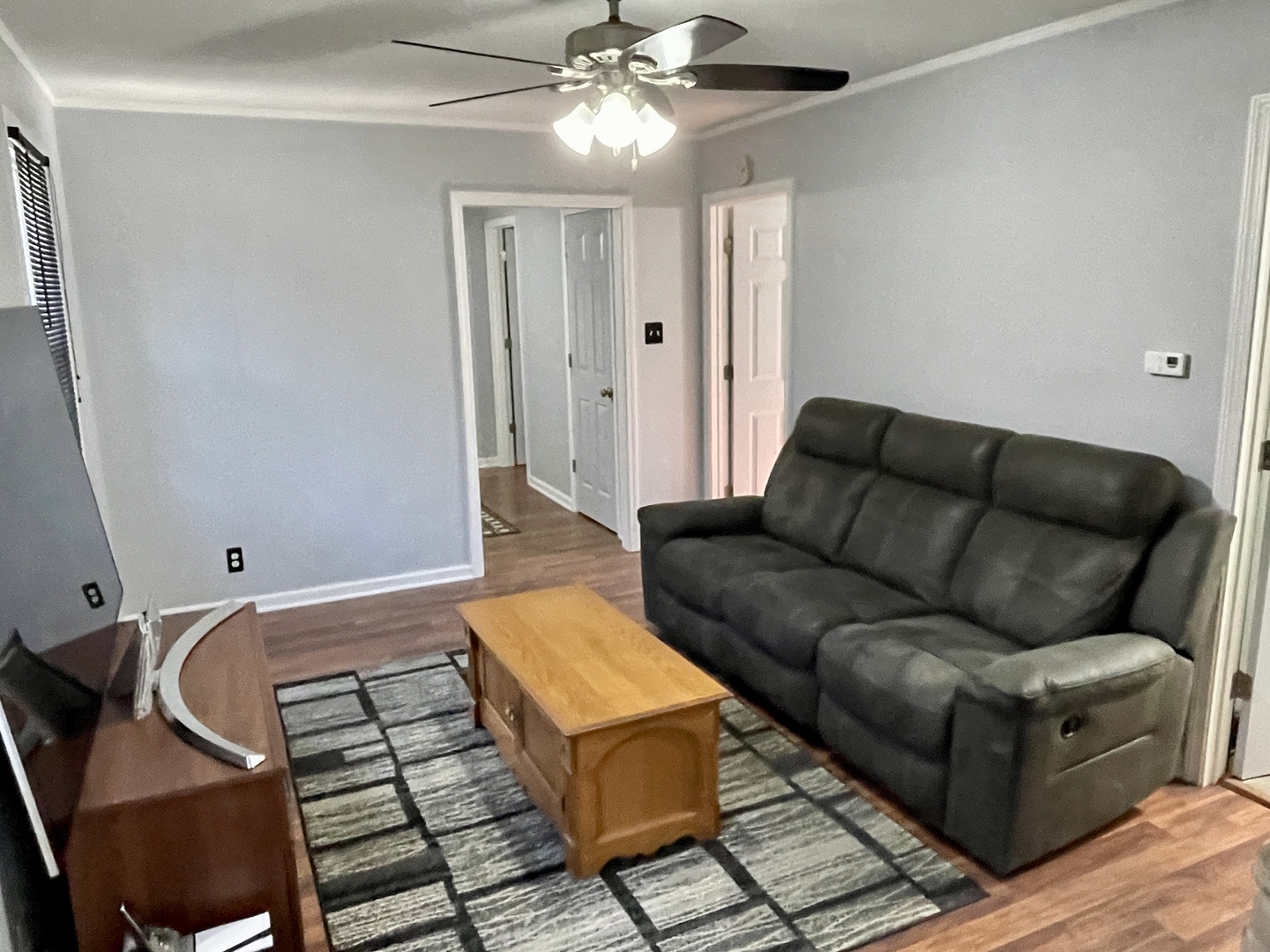 06N139 Hillside Drive