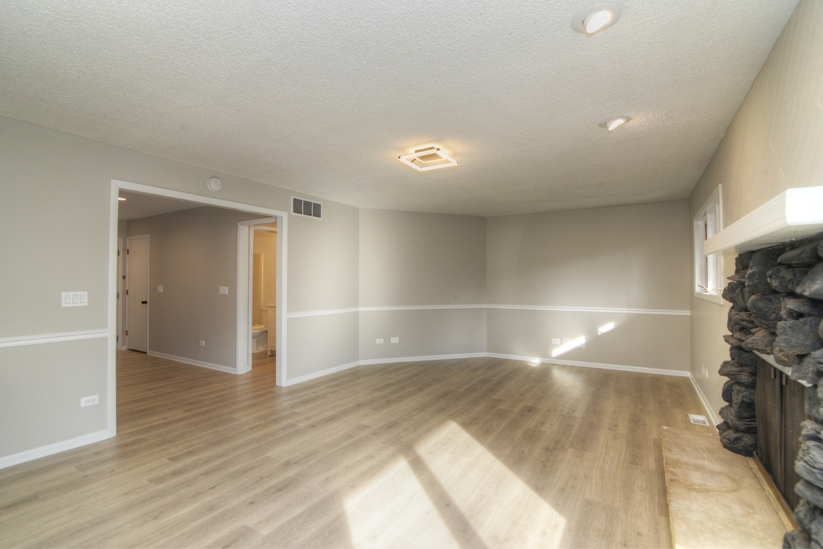 809 Brentwood Drive