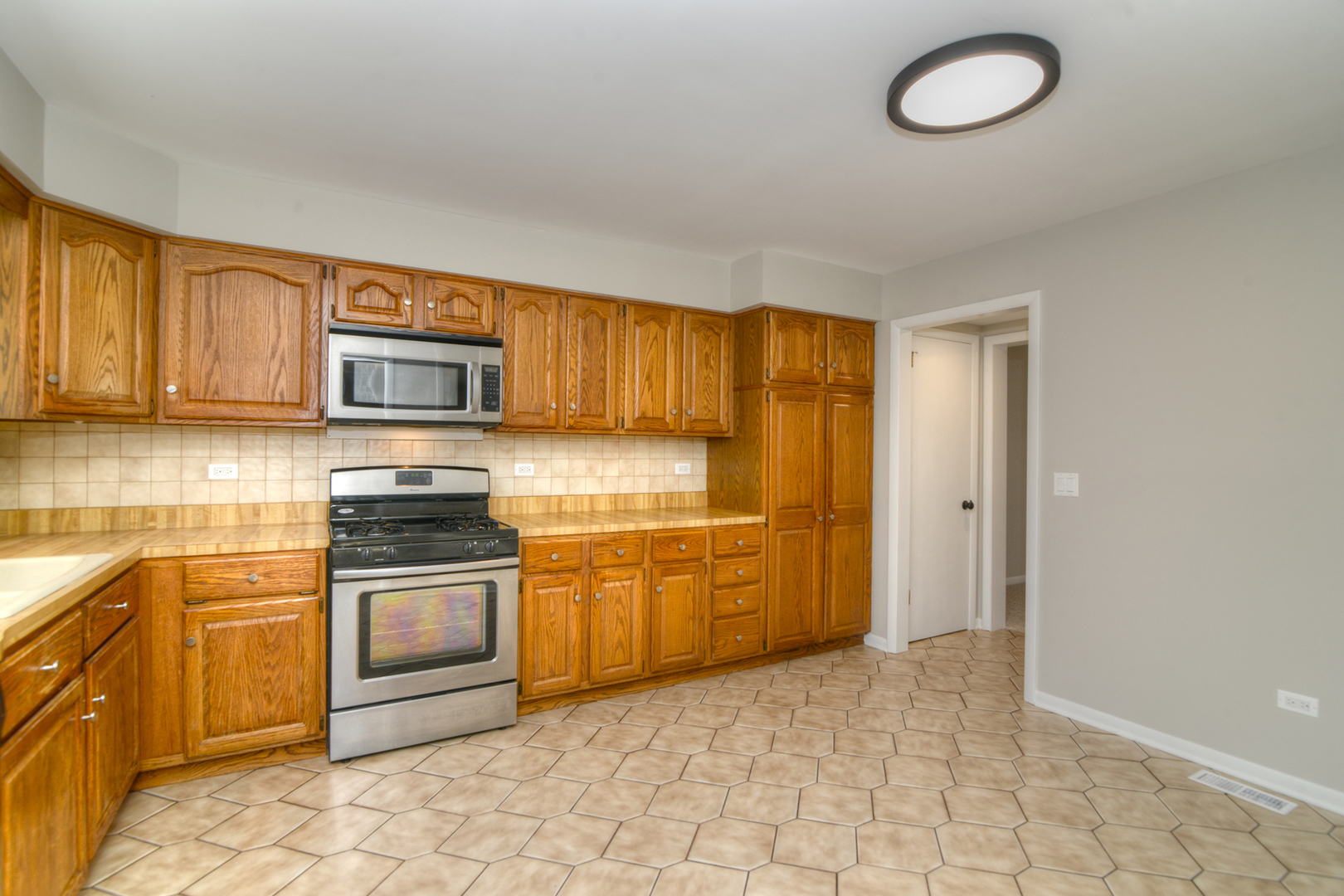 809 Brentwood Drive