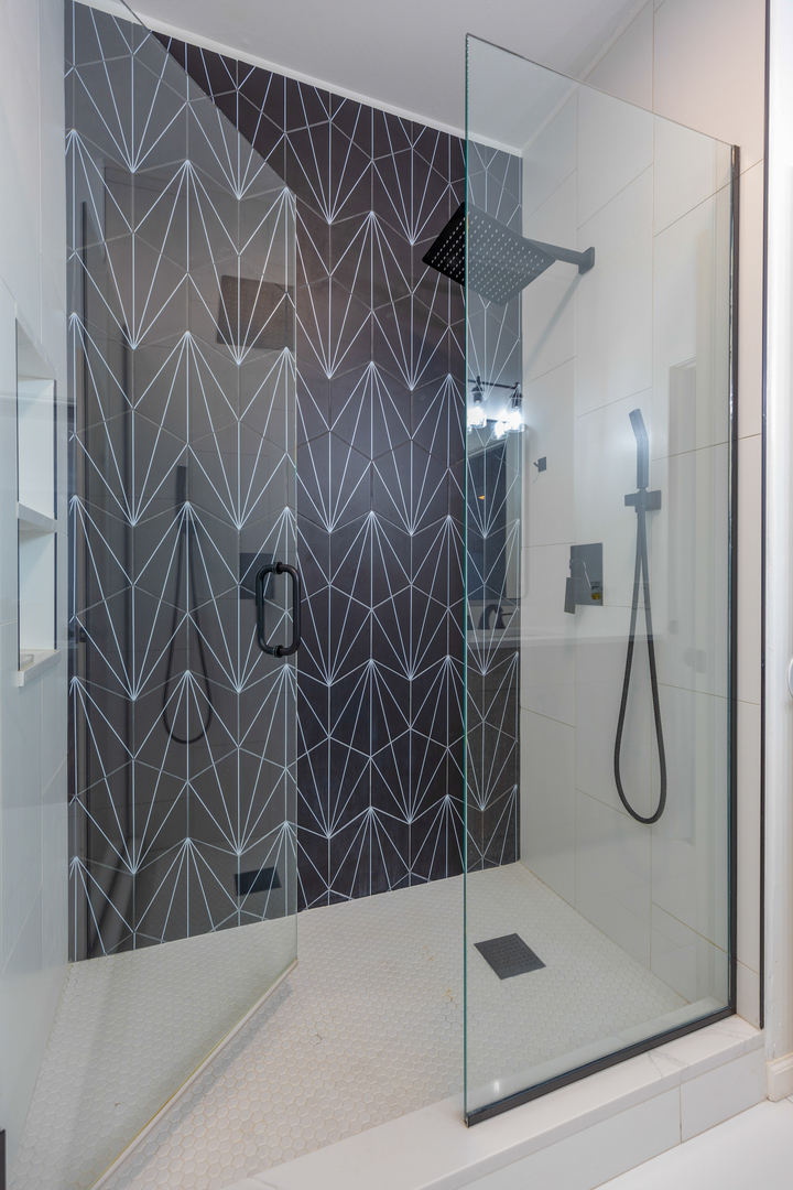 38W605 Sunvale Drive