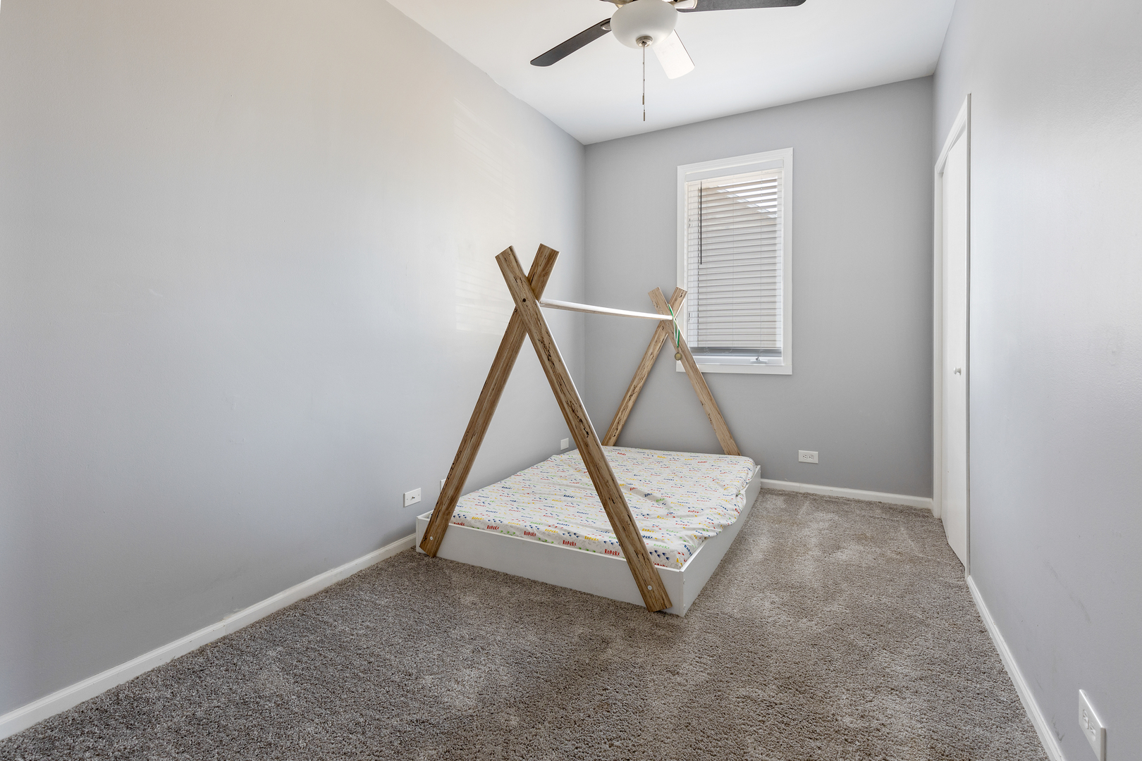 38W605 Sunvale Drive