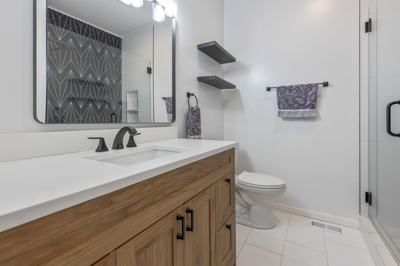 38W605 Sunvale Drive