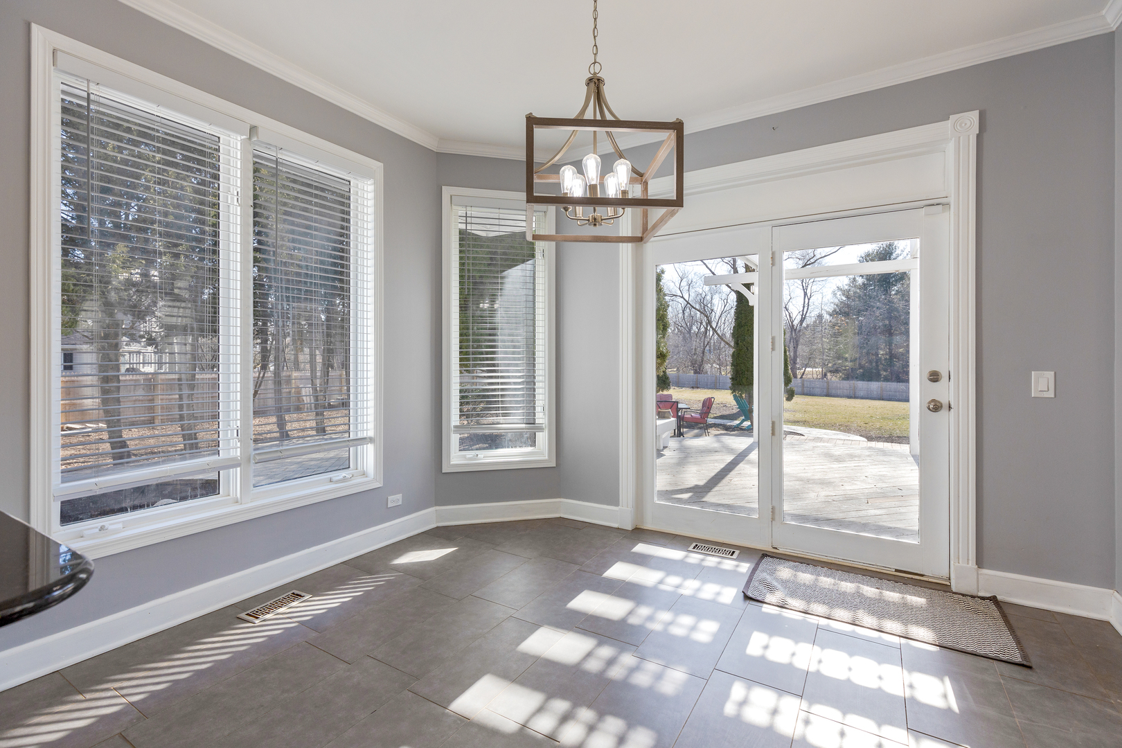 38W605 Sunvale Drive