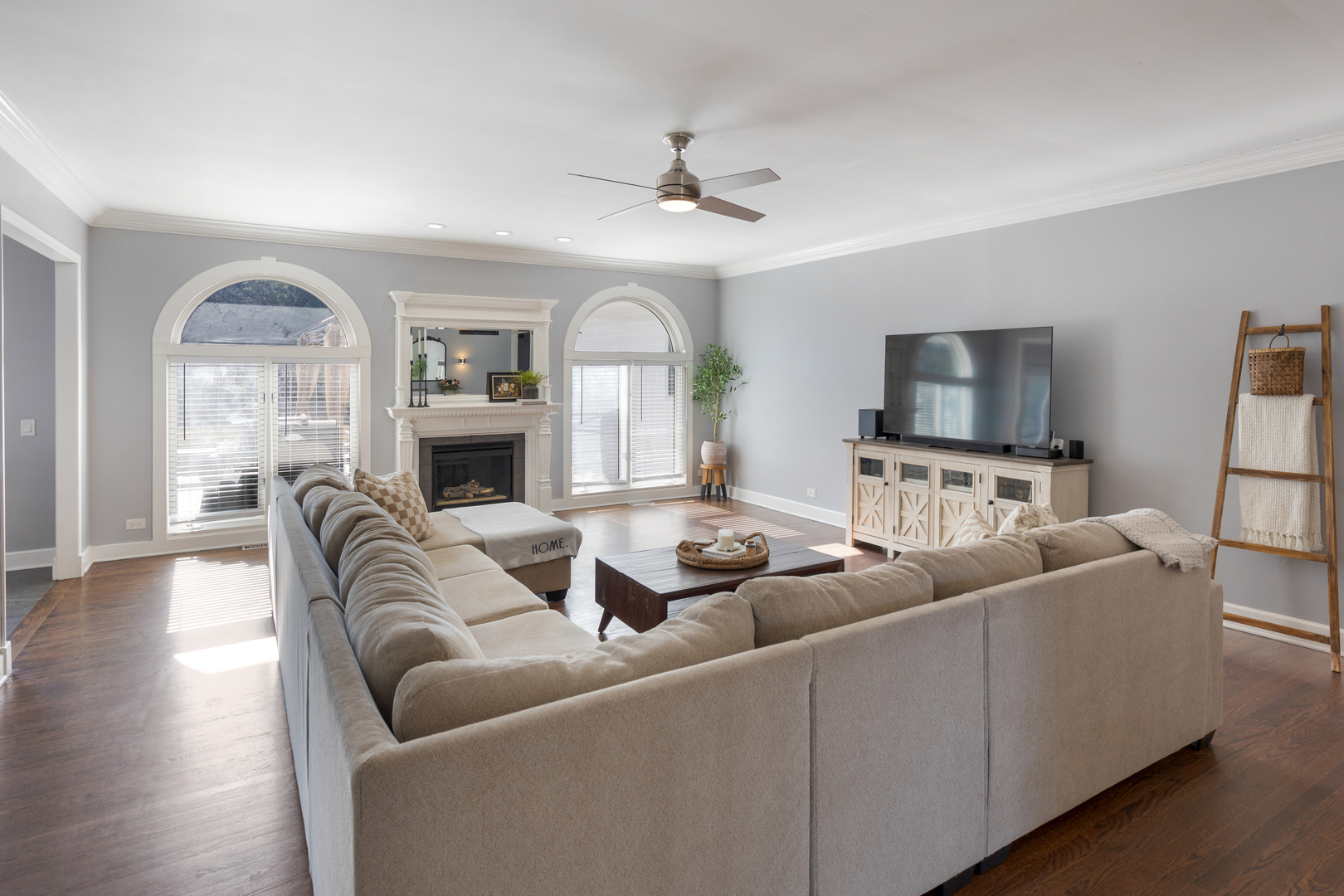 38W605 Sunvale Drive