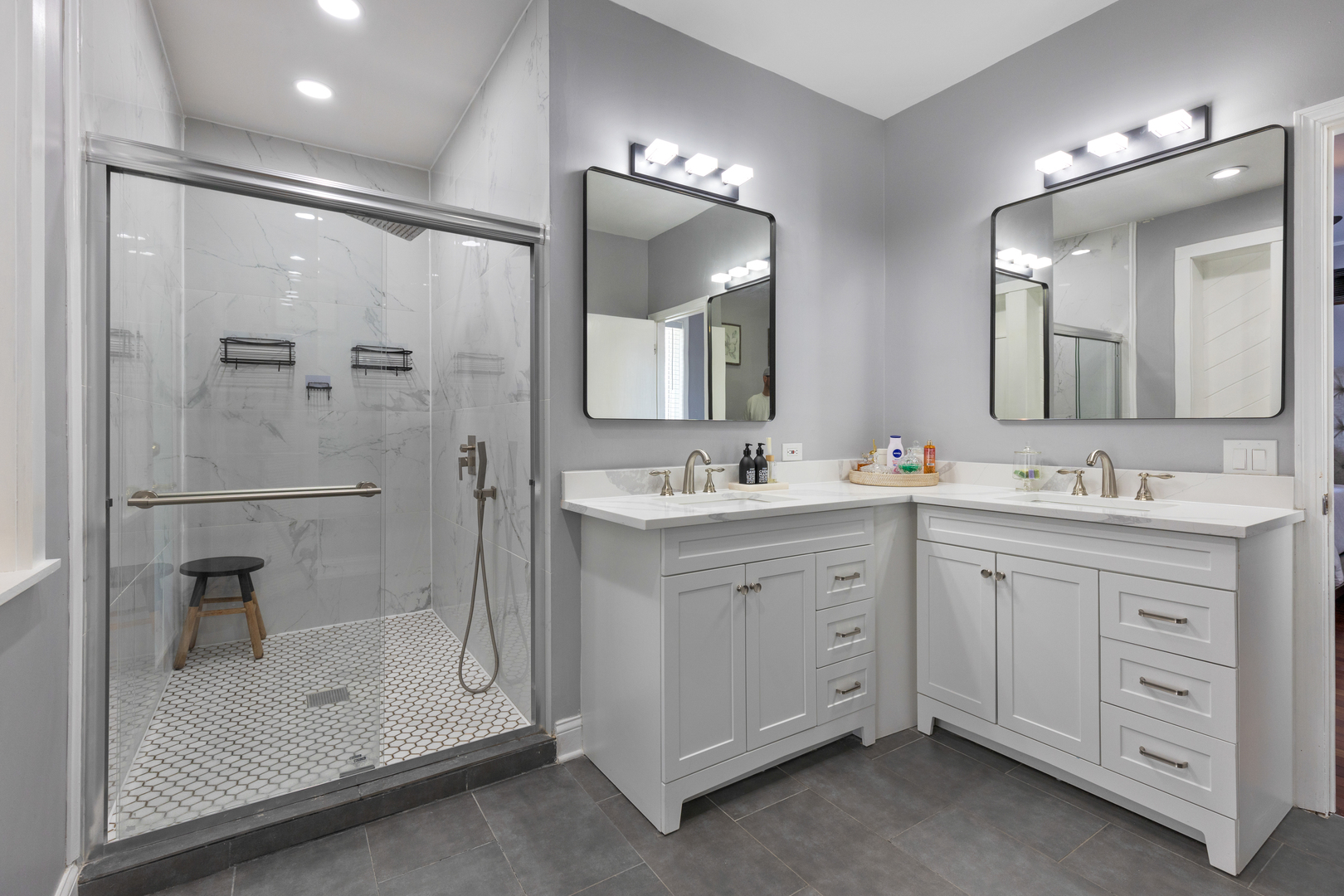 38W605 Sunvale Drive