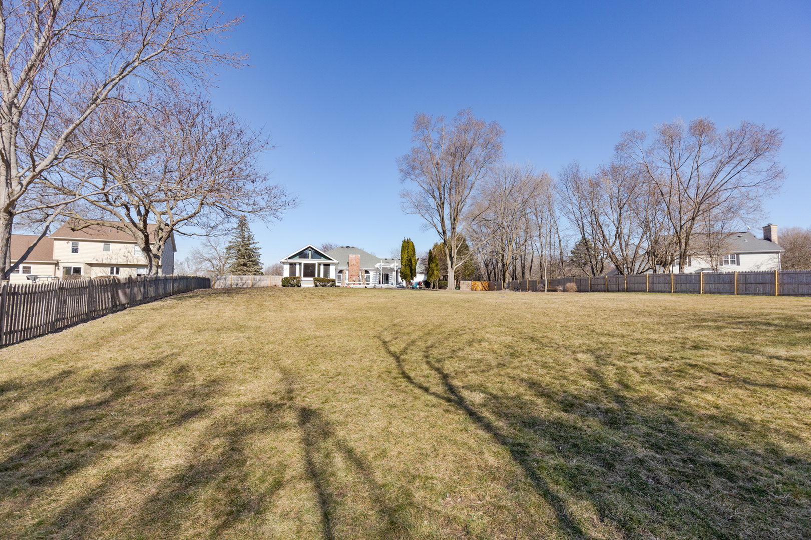 38W605 Sunvale Drive