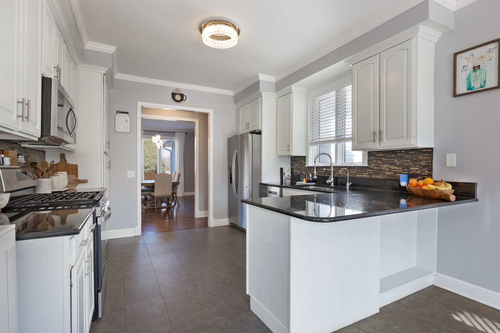 38W605 Sunvale Drive