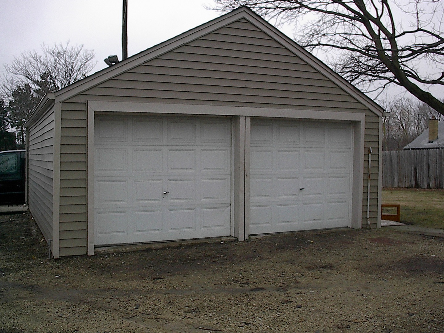 25W579 ARMY TRAIL Road