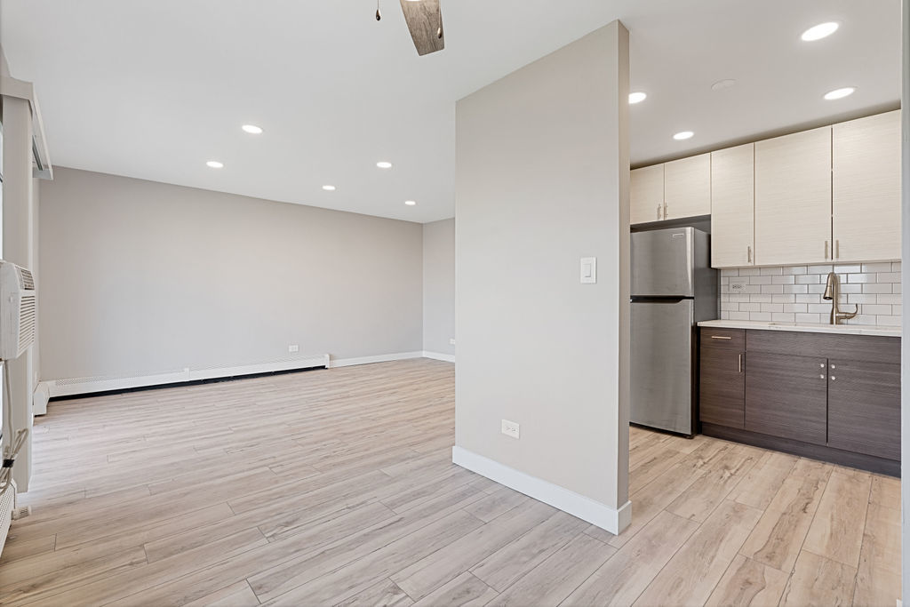 840 W College Boulevard Unit: 201