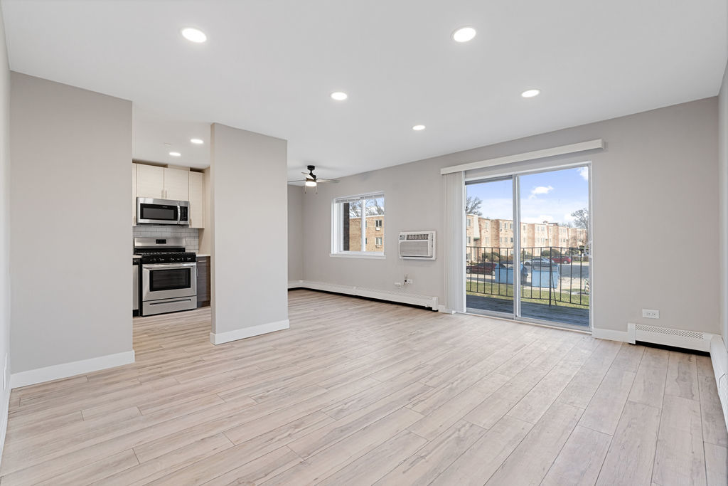 840 W College Boulevard Unit: 201