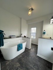 132 S Sycamore Street