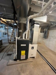 132 S Sycamore Street