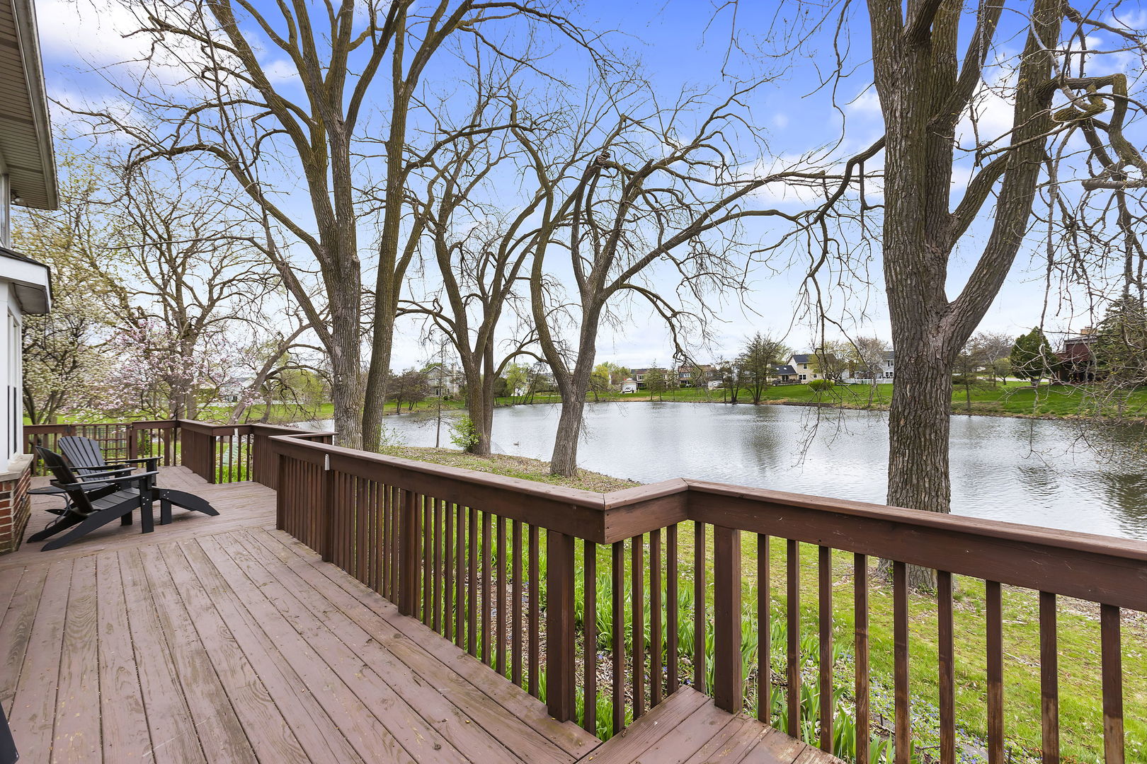 887 N Dovington Court