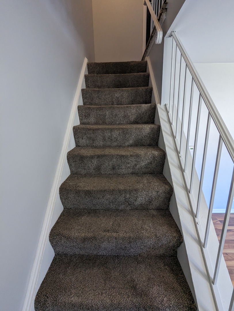 1304 Kingsbury Drive Unit: D